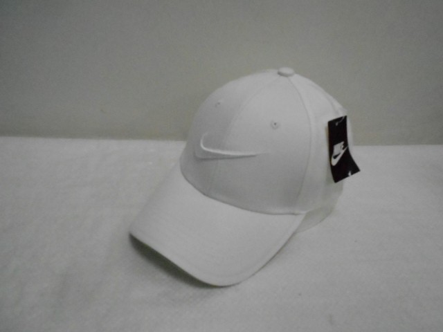  Бейсболка N.