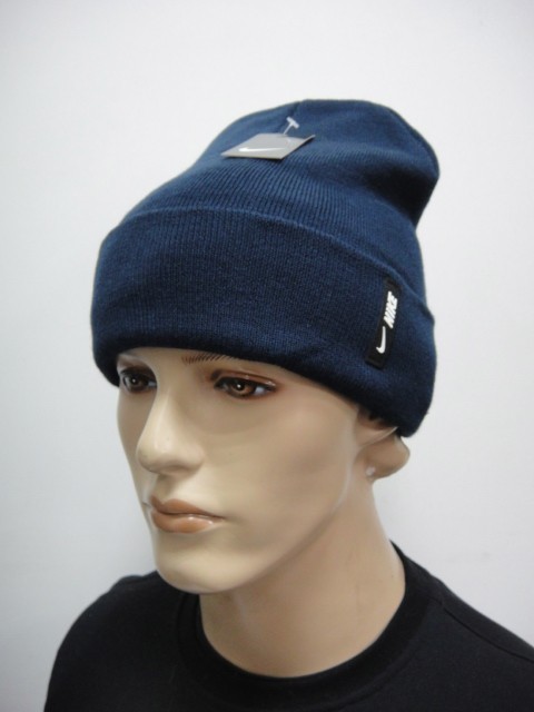  Шапка с отворотом