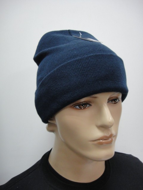  Шапка с отворотом