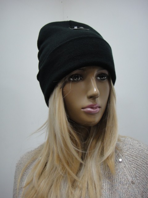  Шапка с отворотом