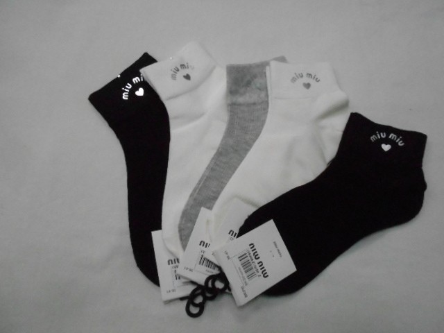  Носки жен. miumiu