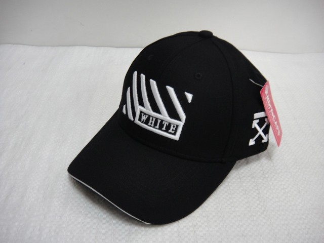  Бейсболка WHITE