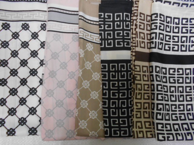 Живанши платок