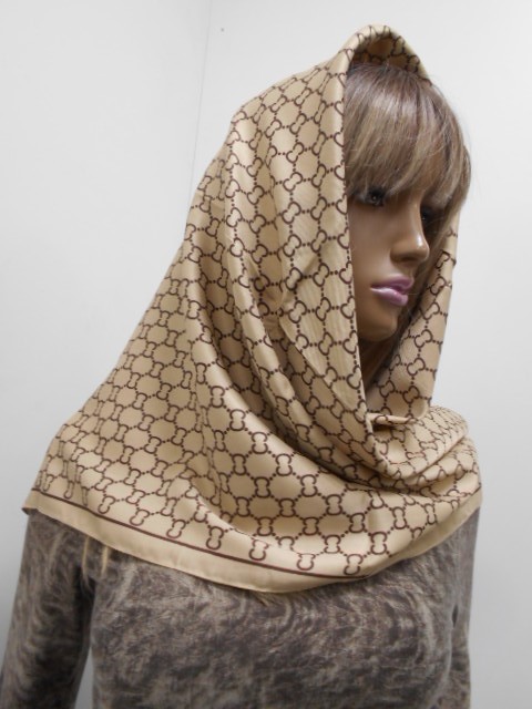 Гучи платок