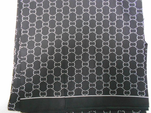 Гучи платок