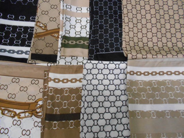 Гучи платок