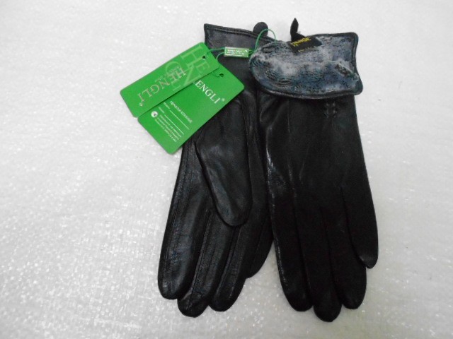   перчатки жен.натурал.кожа 