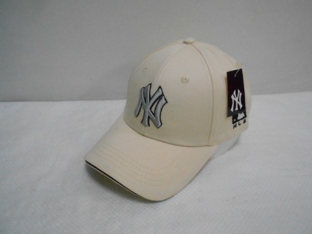  Бейсболка NY