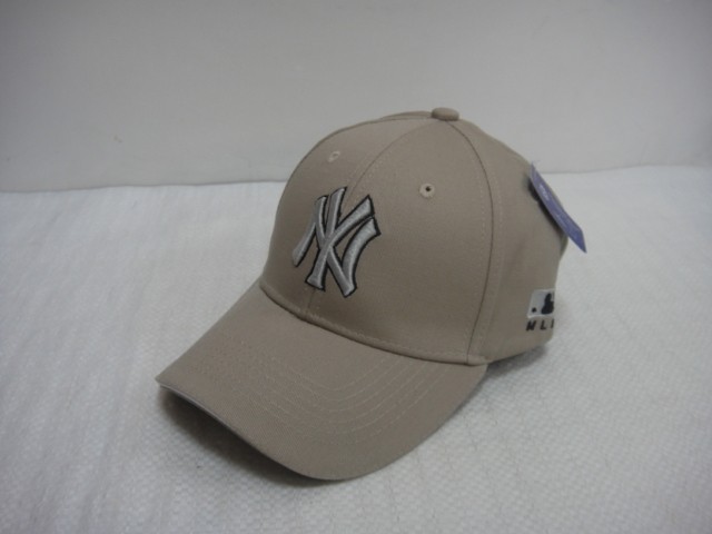  Бейсболка NY