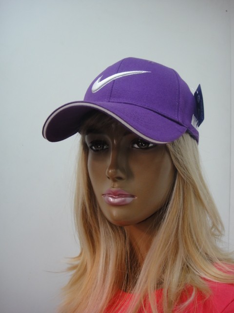  Бейсболка N.