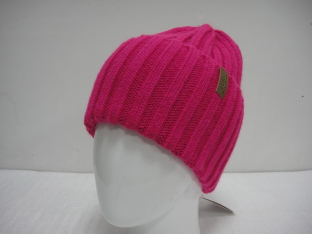 Доминика шапка