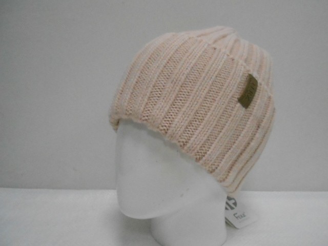 Доминика шапка