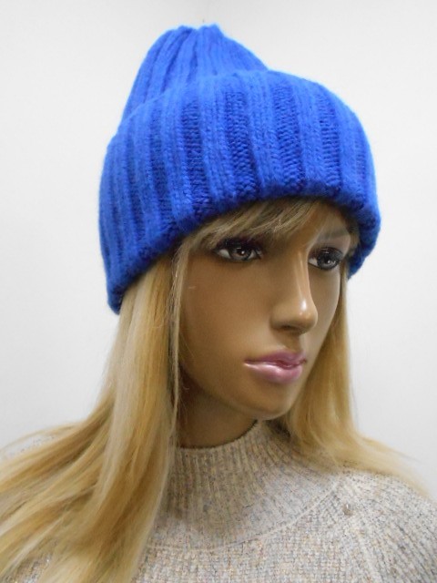 Доминика шапка