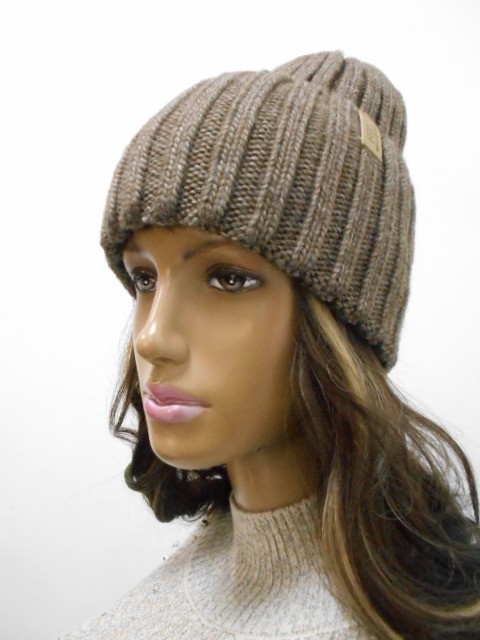 Доминика шапка