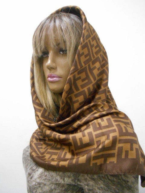 Fendi платок