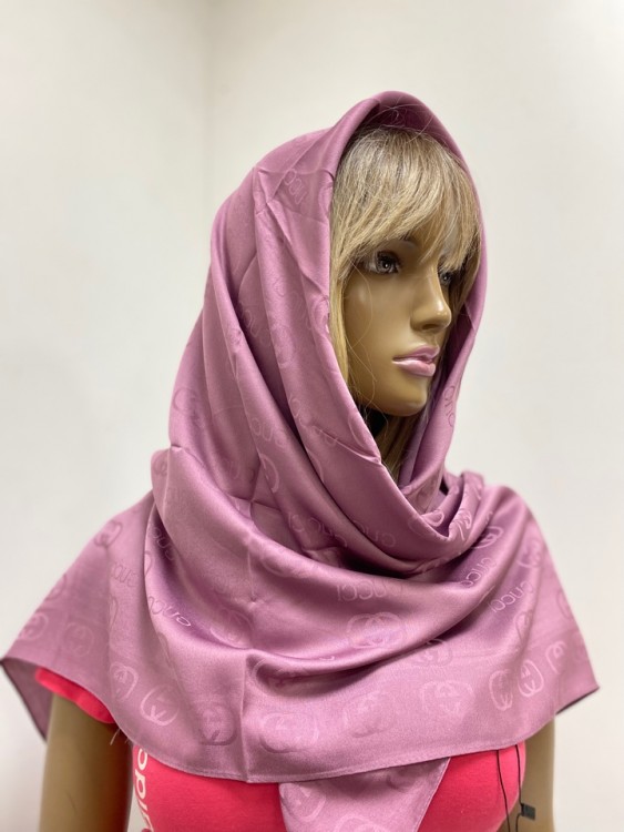 Гучи платок Гучи платок