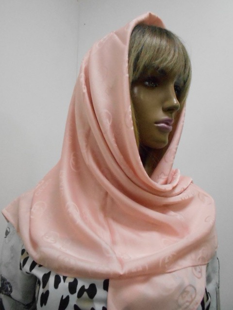 Гучи платок