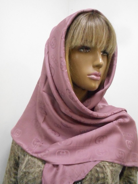  Гучи платок