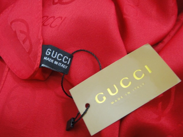 Гучи платок