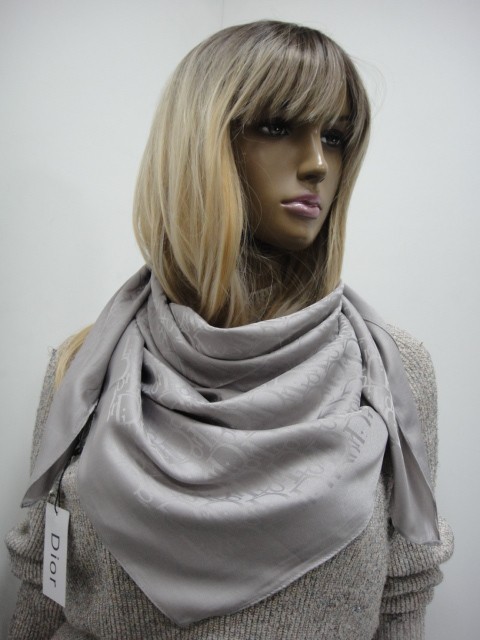 Диор платок