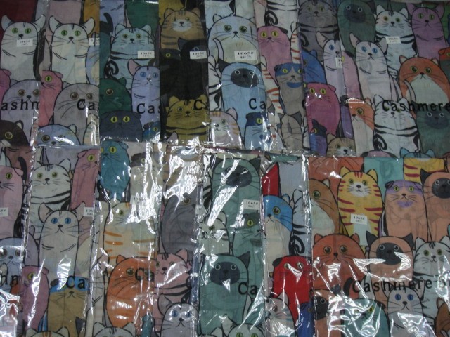 Кошки 3D палантин