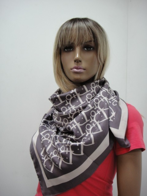 Диор платок