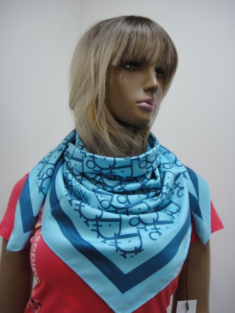 Диор платок