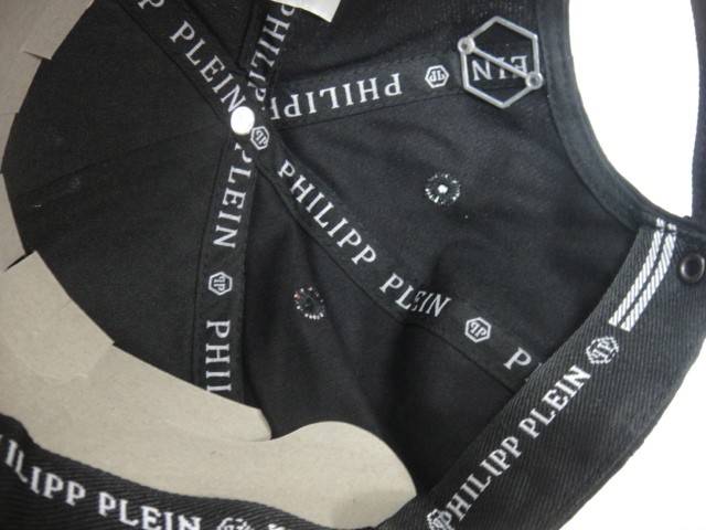  Бейсболка Philipp Plein