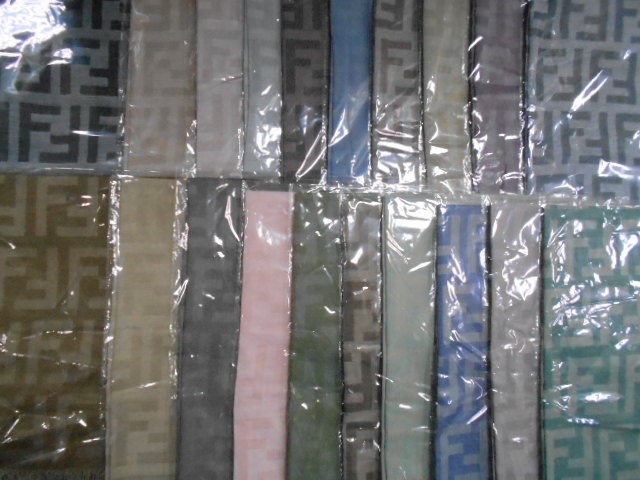 Fendi палантин