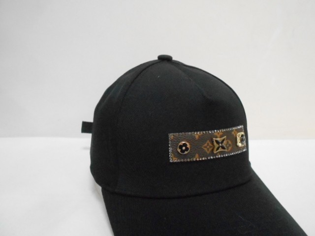  Бейсболка LY ассорти