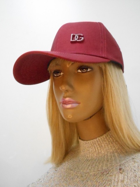  Бейсболка DG