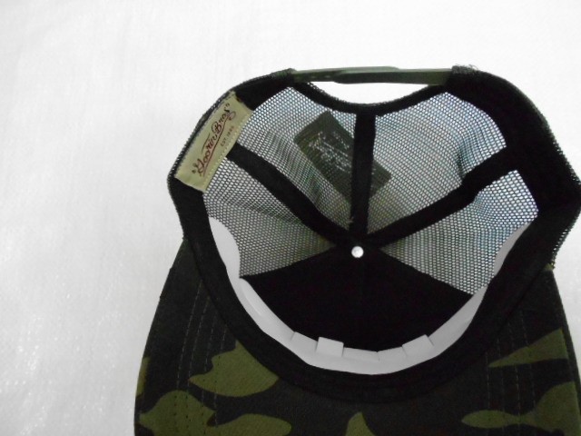  Бейсболка муж. с сеткой