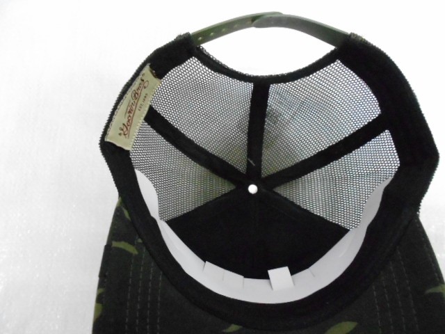  Бейсболка муж. с сеткой