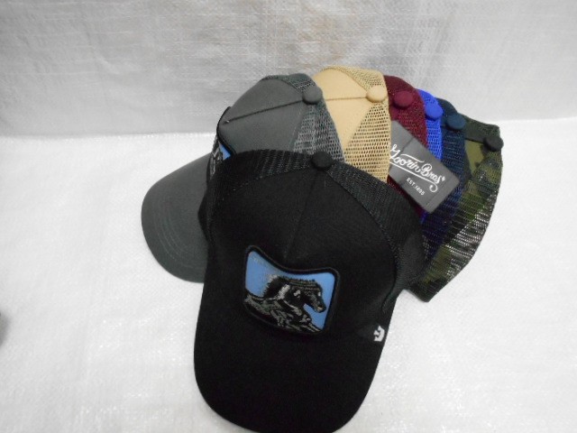  Бейсболка муж. с сеткой