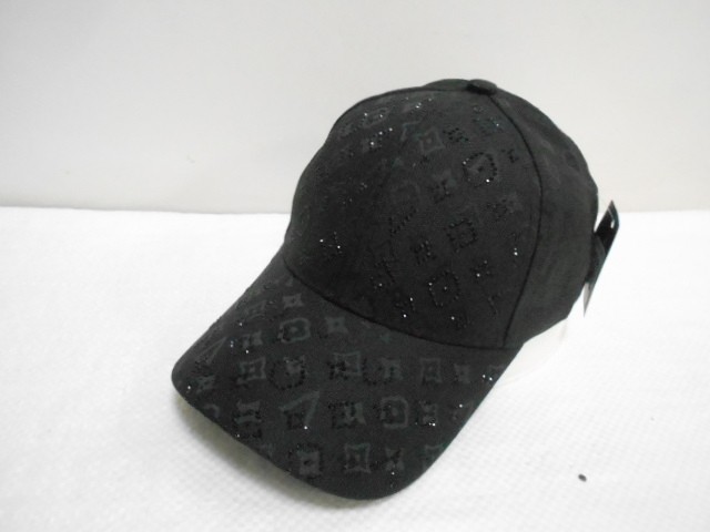  Бейсболка LY