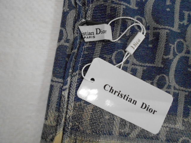  Диор платок с люрексом