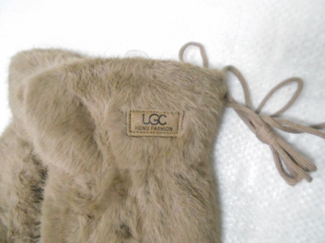  варежки жен. мех