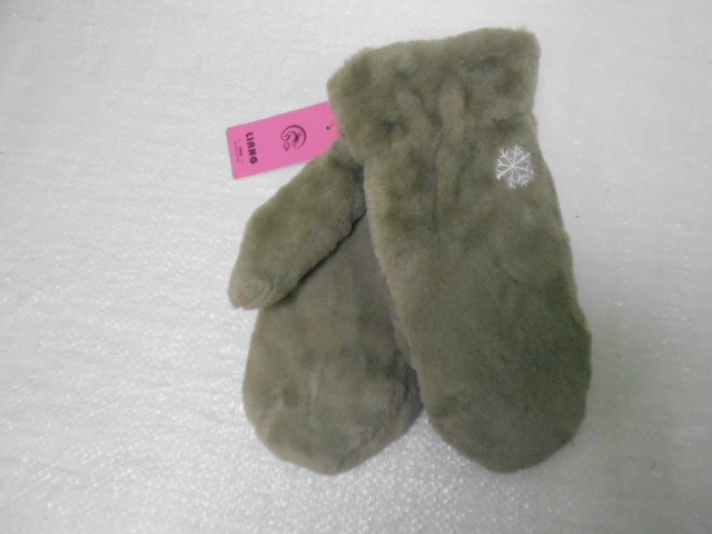  варежки жен. мех