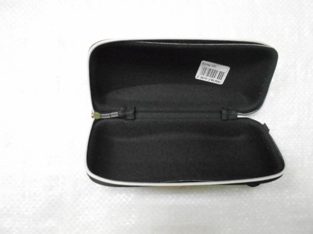   Футляр для очков