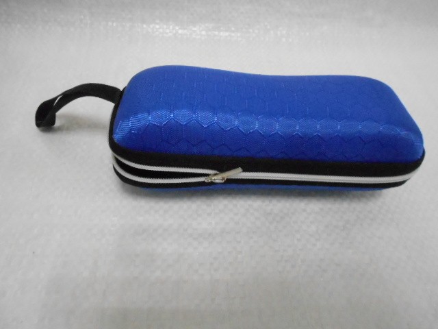   Футляр для очков
