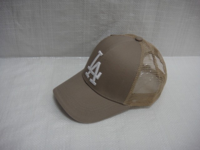  Бейсболка с сеткой