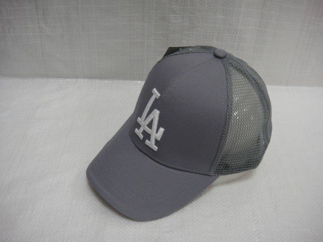  Бейсболка с сеткой