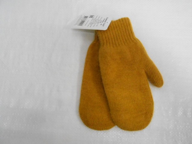 Снег варежки ангора