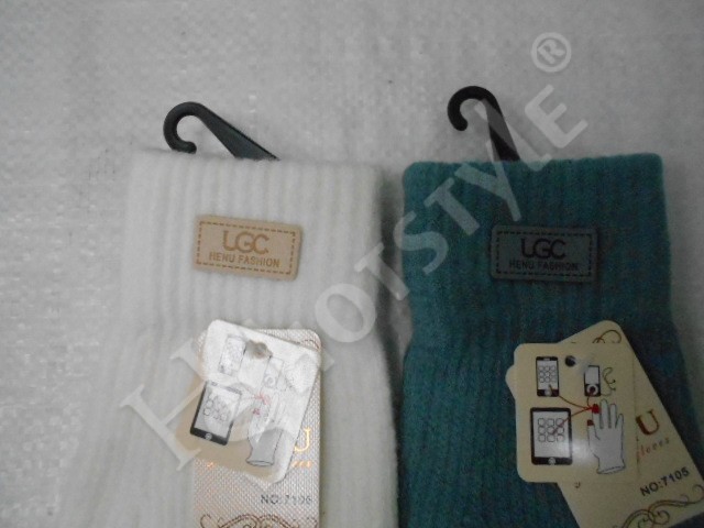   Перчатки жен. UGG