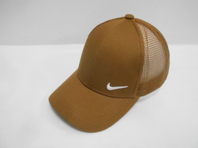  Бейсболка муж. с сеткой