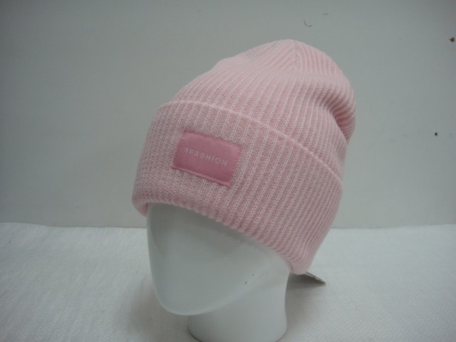  Тренд шапка отворот