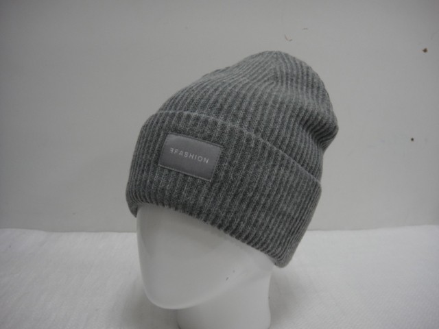  Тренд шапка отворот