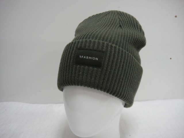  Тренд шапка отворот