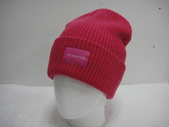  Тренд шапка отворот