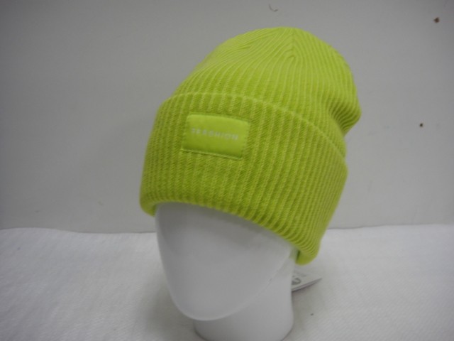  Тренд шапка отворот